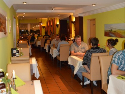 照片: Friedenseiche Bei Nestor